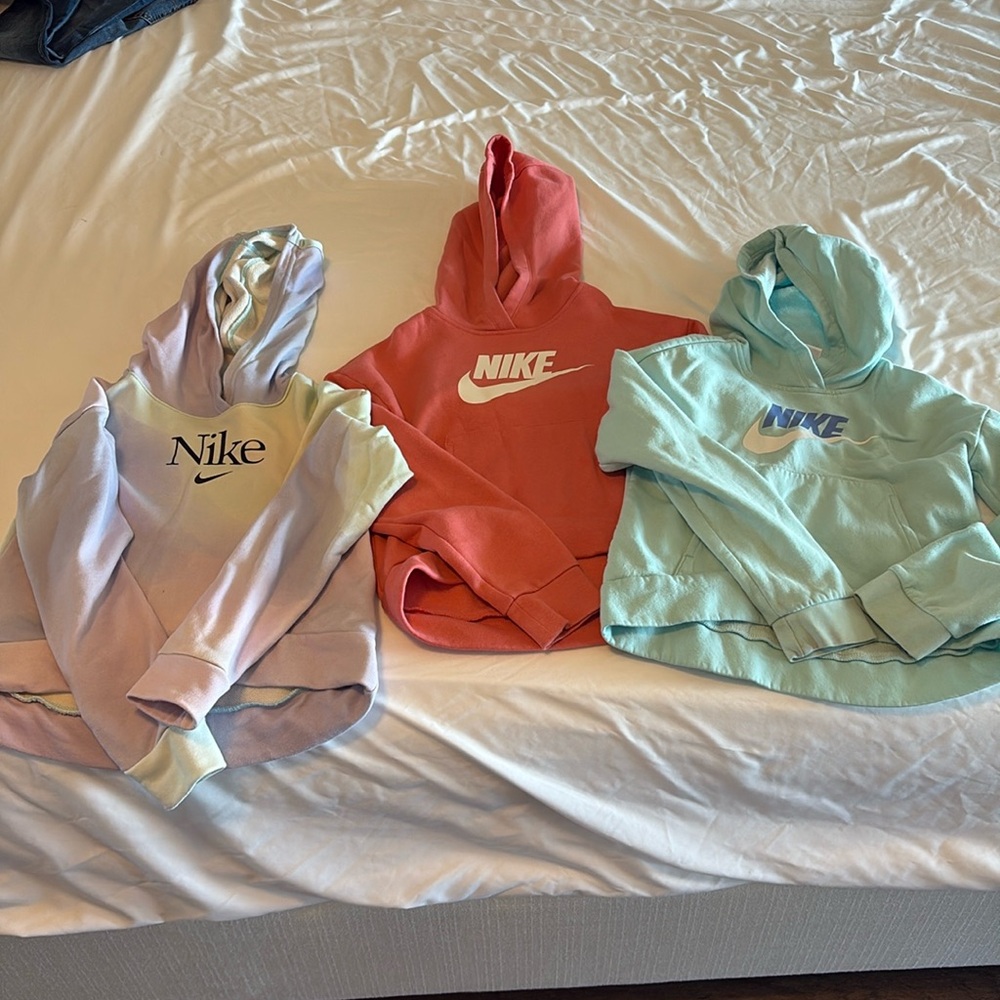 3 GUC Nike Swearshirts. Youth medium